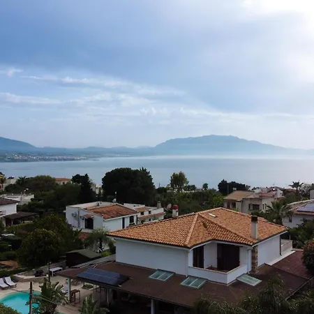 Aristotele - Private Pool *
